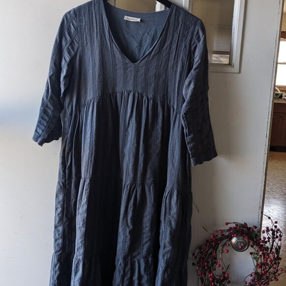 Neuflora Dresses & Skirts - Neuflora Versailles Dress Small